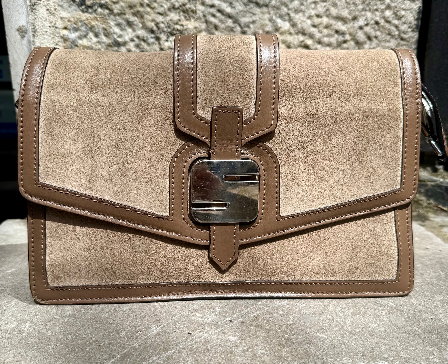 Authentic Pre-Loved Serapian Suede Taupe Leather Handbag – Crossbody or Shoulder Bag (Excellent Condition) (Copy)